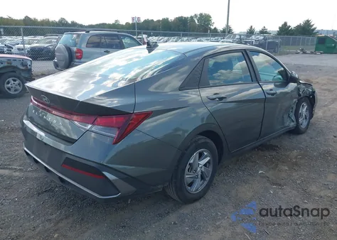 2025 Hyundai Elantra Se z USA, uszkodzony, nr VIN KMHLL4DG0SU894415